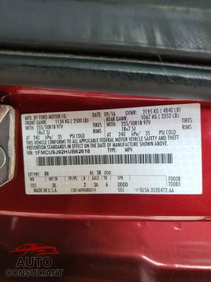 FORD ESCAPE 2017 - 1FMCU9J92HUB62618