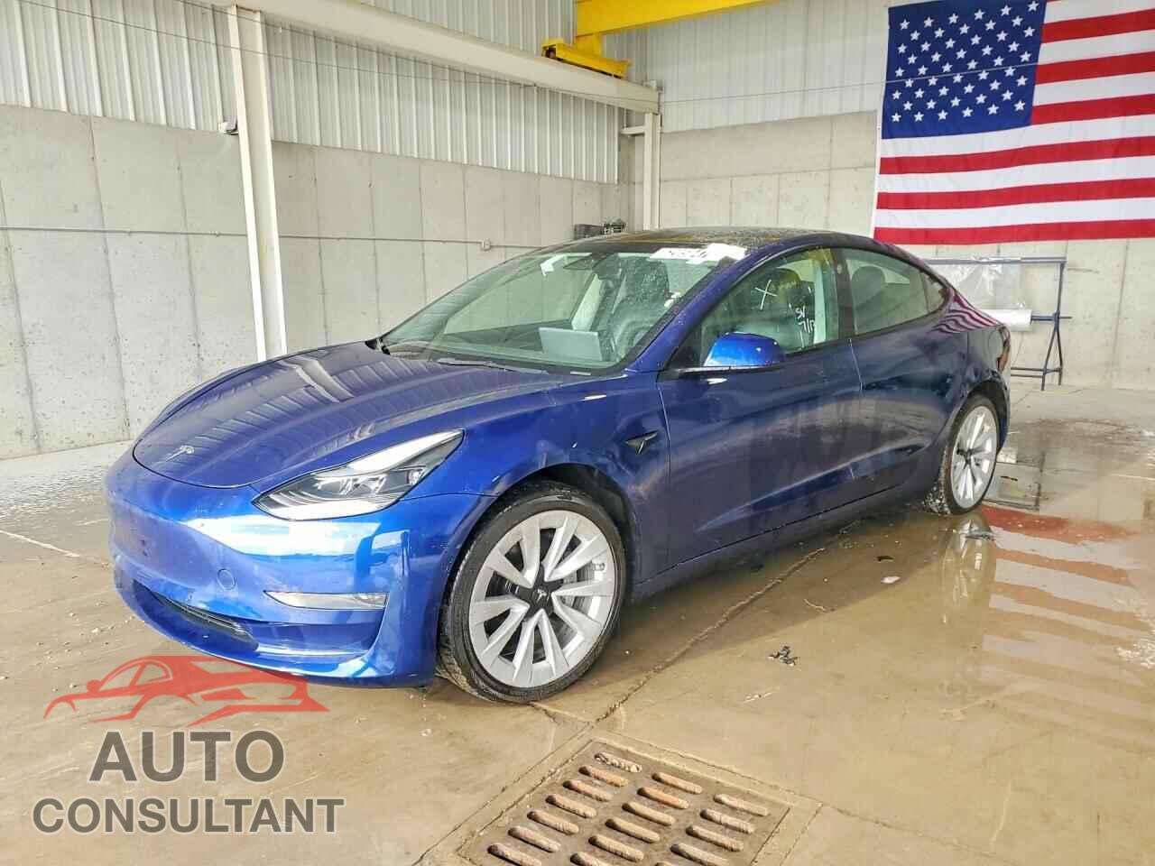TESLA MODEL 3 2022 - 5YJ3E1EA7NF303789