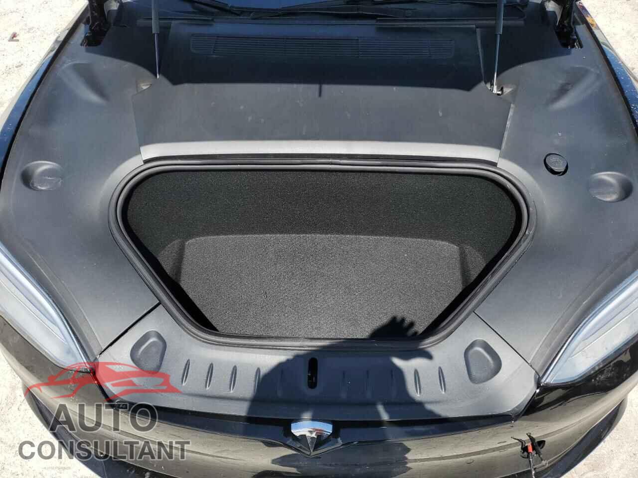 TESLA MODEL S 2021 - 5YJSA1E64MF434048