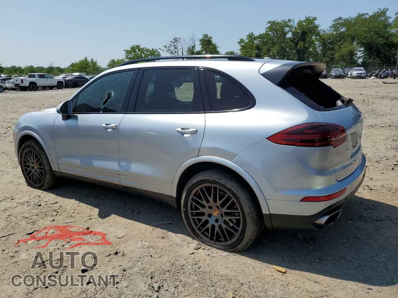 PORSCHE CAYENNE 2017 - WP1AA2A25HKA86367