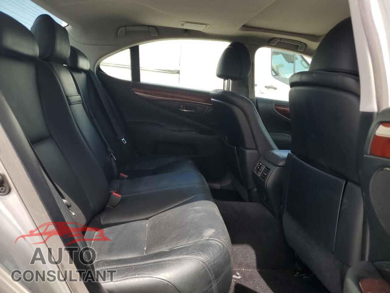 LEXUS LS460 2010 - JTHBL5EF8A5100618