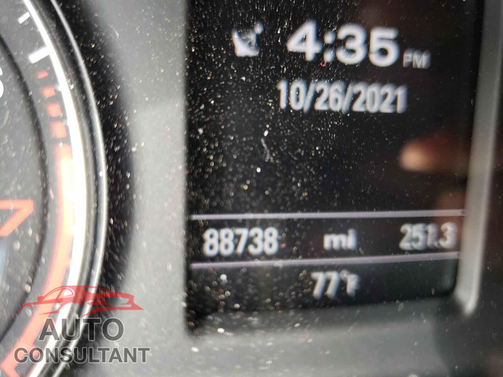 AUDI Q3 2017 - WA1GCCFS4HR004571