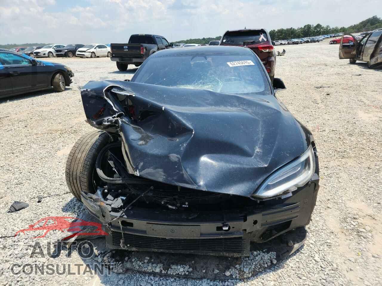TESLA MODEL S 2019 - 5YJSA1E44KF299133