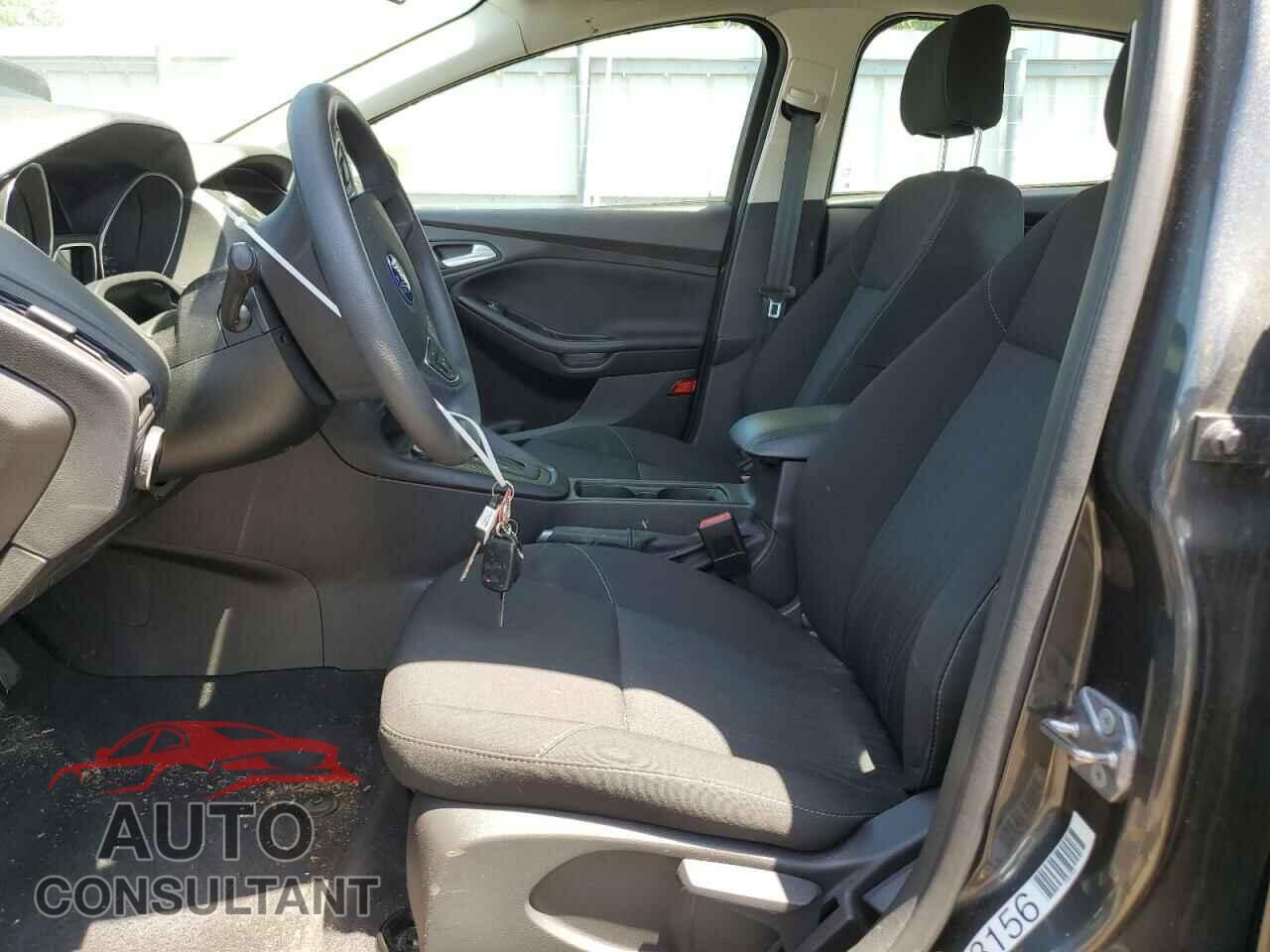 FORD FOCUS 2016 - 1FADP3F29GL373589