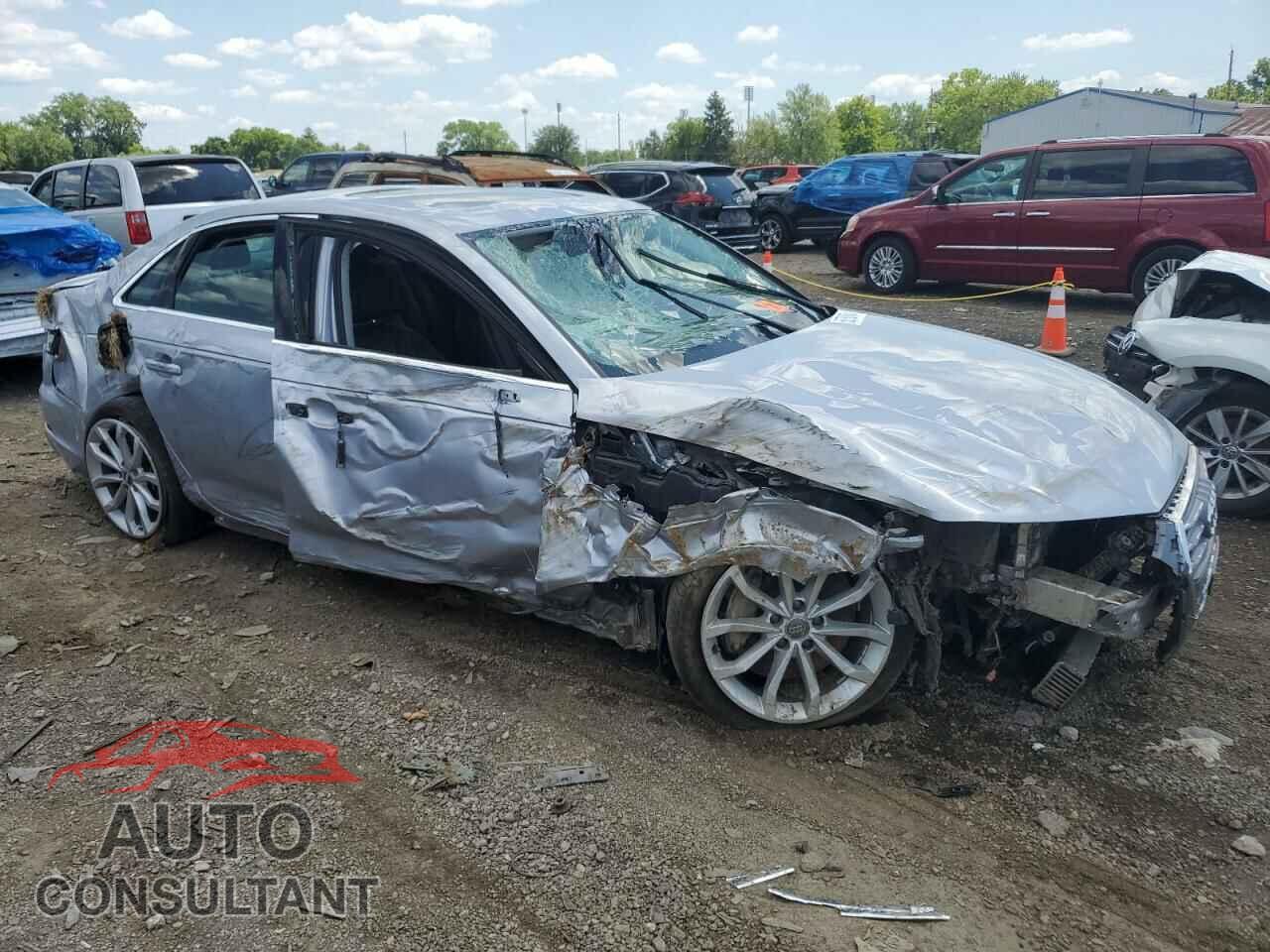 AUDI A4 2019 - WAUDNAF45KA003246