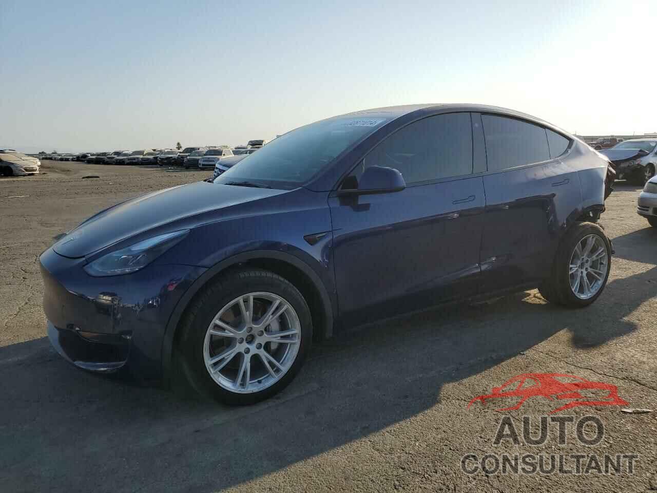 TESLA MODEL Y 2023 - 7SAYGDEE6PF764170