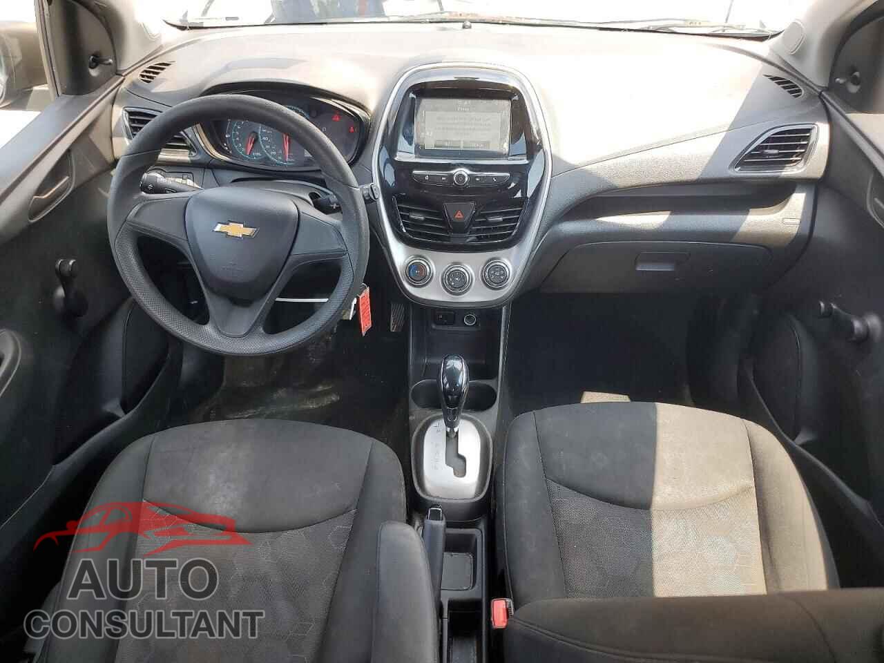 CHEVROLET SPARK 2017 - KL8CB6SA3HC823041