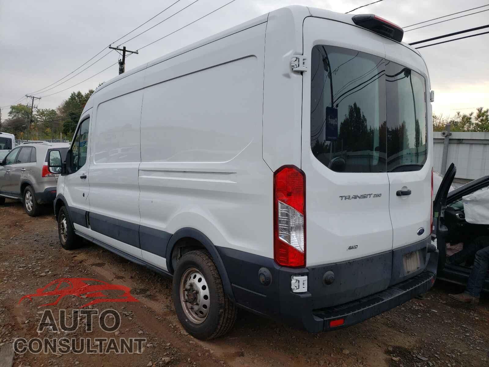 FORD TRANSIT CO 2020 - 1FTBR2C87LKA40323