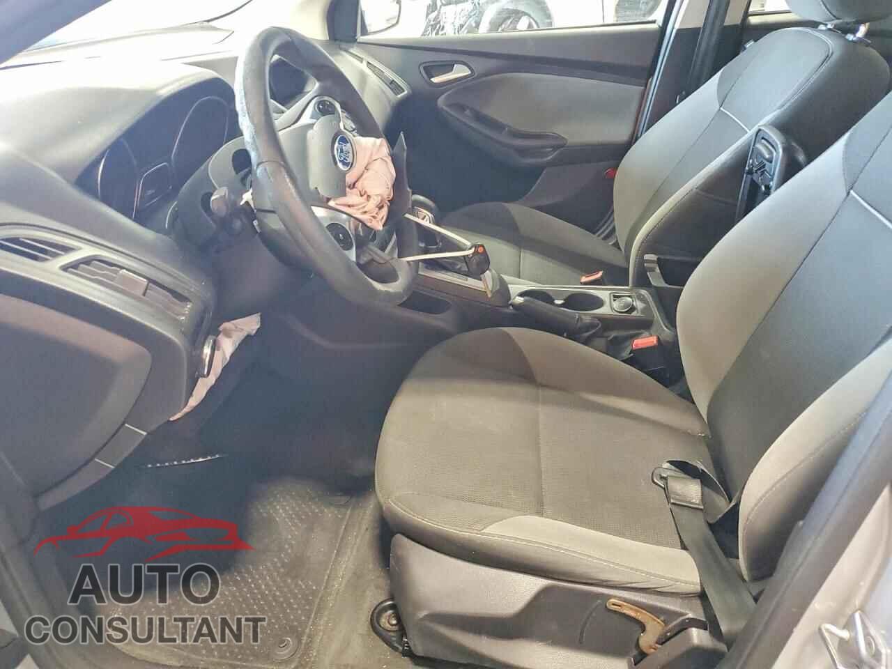 FORD FOCUS 2014 - 1FADP3F25EL321986