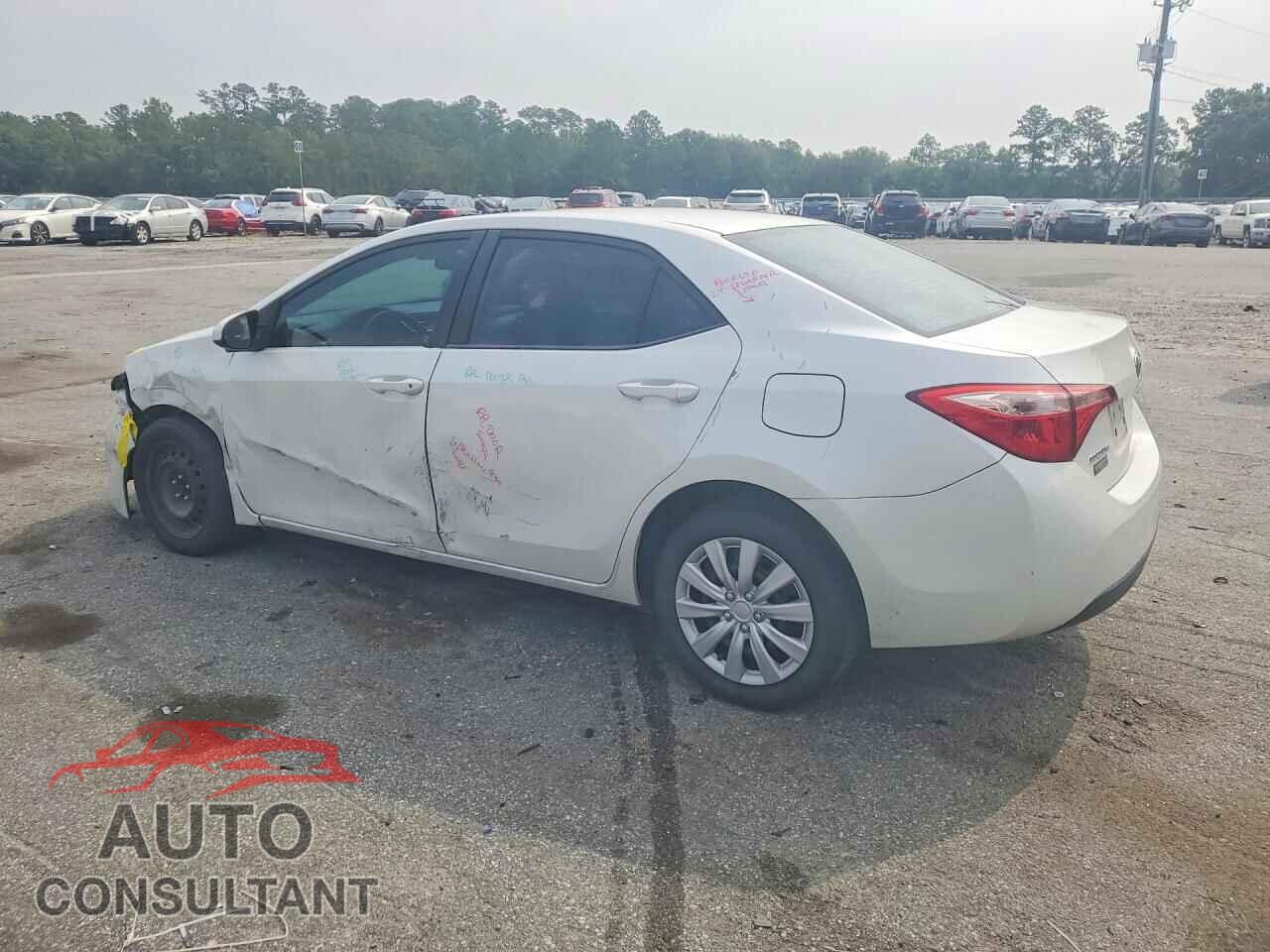 TOYOTA COROLLA 2018 - 5YFBURHE6JP758059
