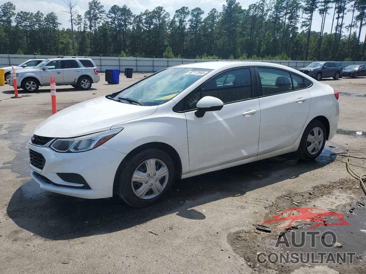 CHEVROLET CRUZE 2018 - 1G1BC5SM7J7189454