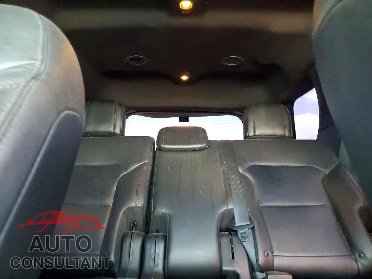 FORD EXPLORER 2018 - 1FM5K7D82JGA97621