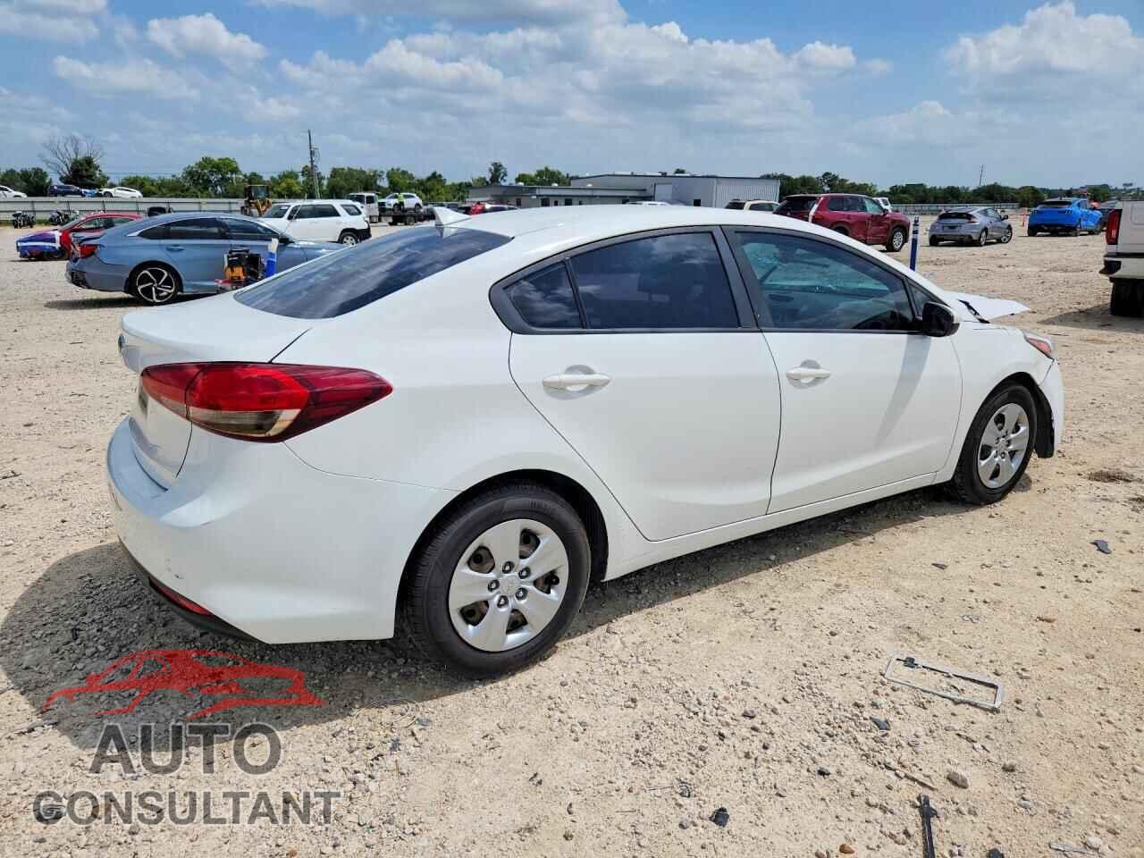 KIA FORTE 2017 - 3KPFK4A77HE076213