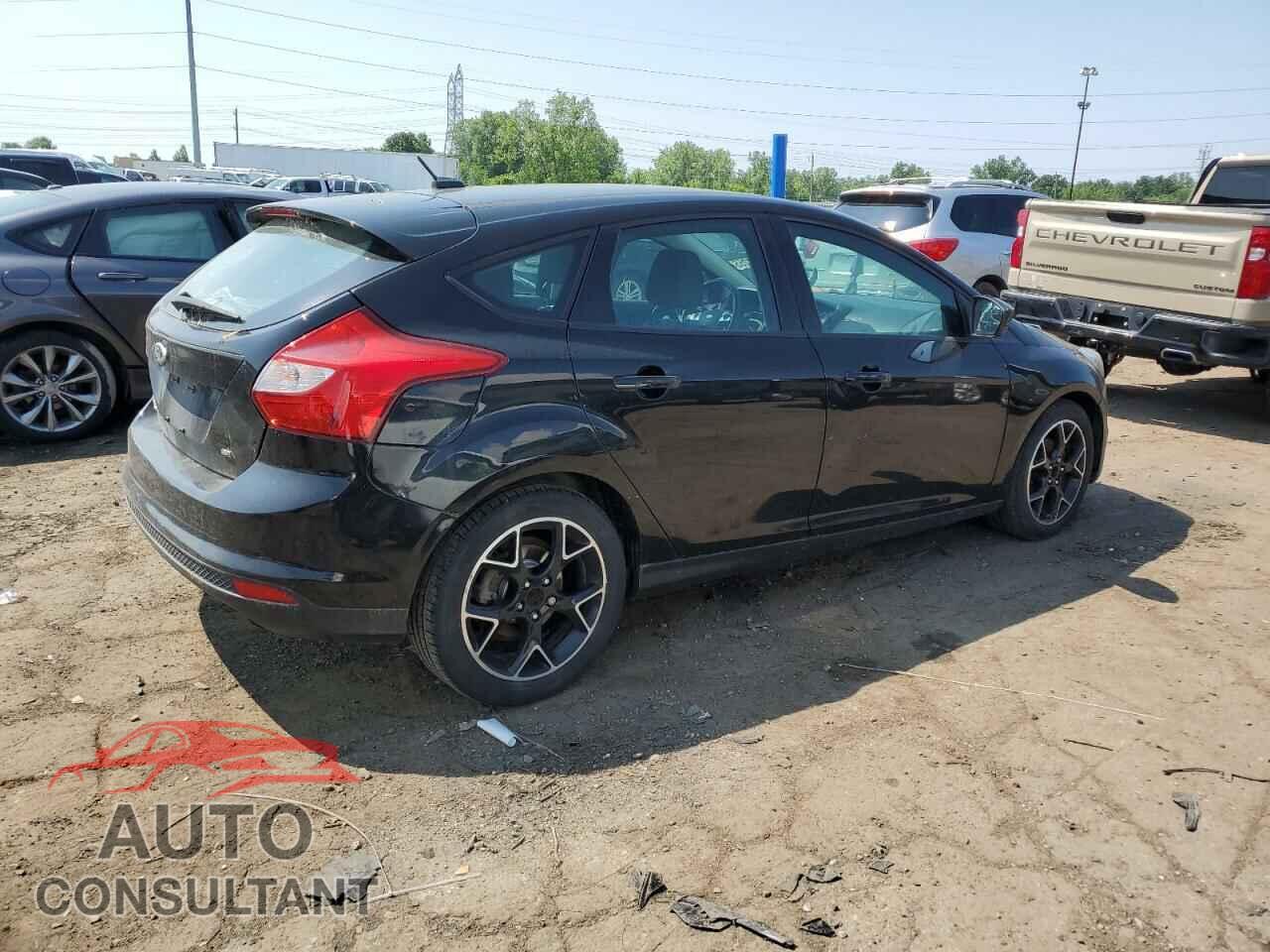 FORD FOCUS 2012 - 1FAHP3K26CL272396