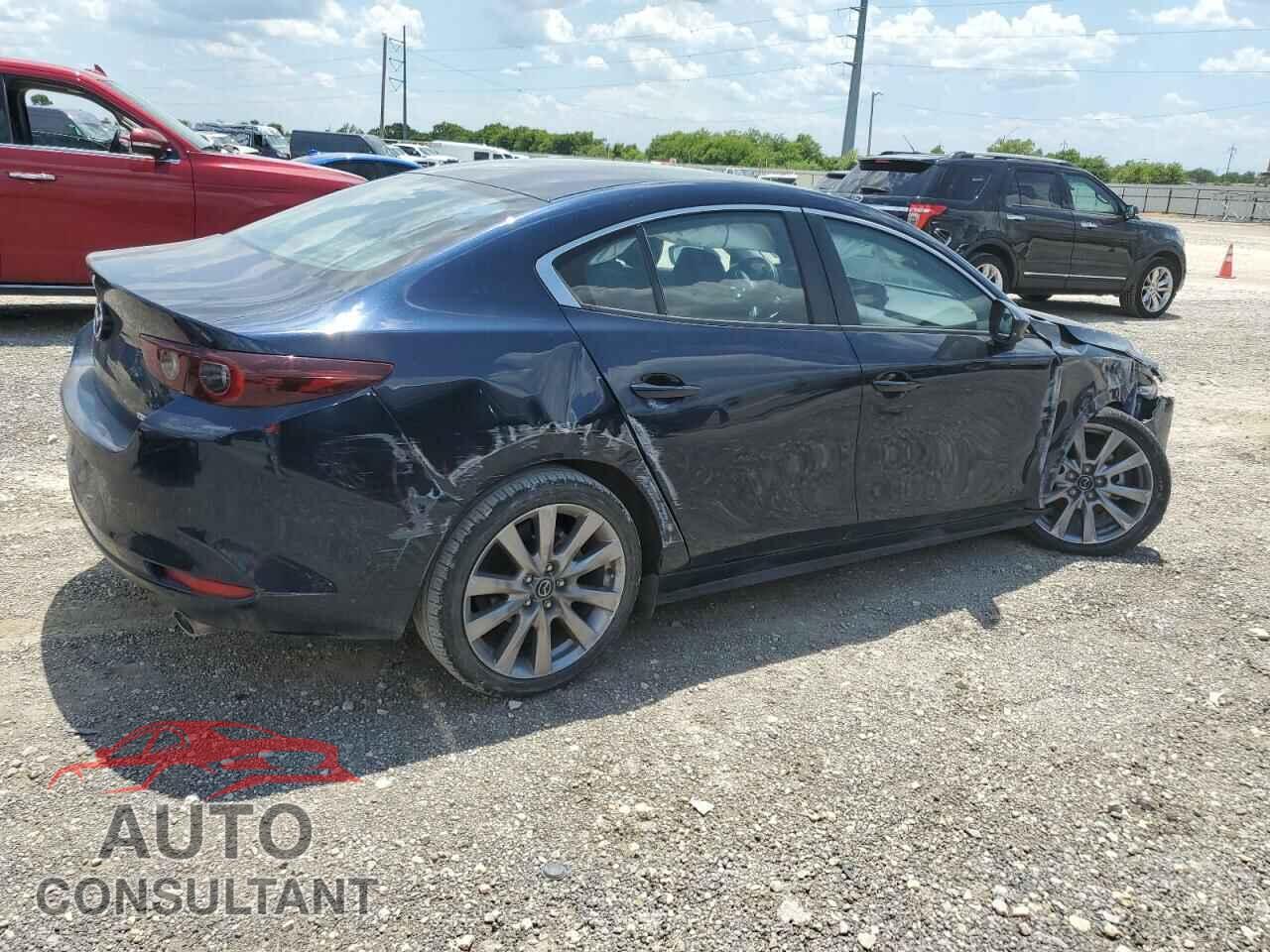 MAZDA 3 2022 - JM1BPACL2N1502851