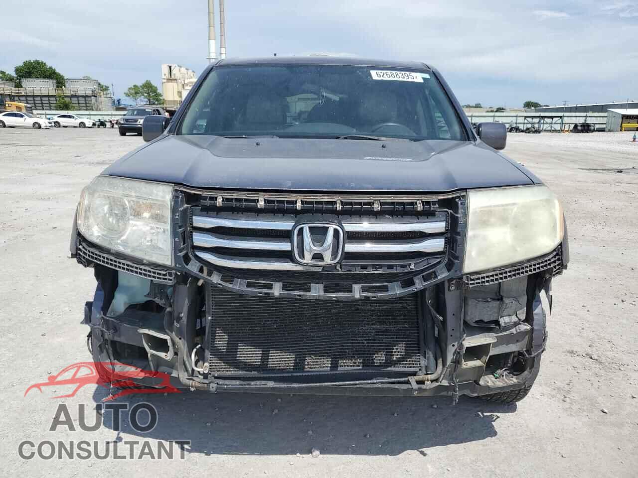 HONDA PILOT 2015 - 5FNYF3H40FB018034
