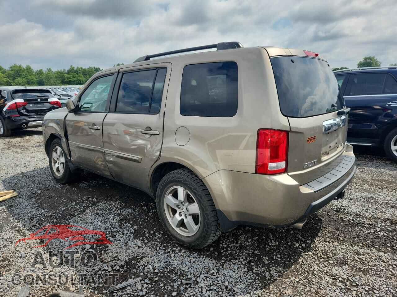 HONDA PILOT 2011 - 5FNYF4H64BB030950