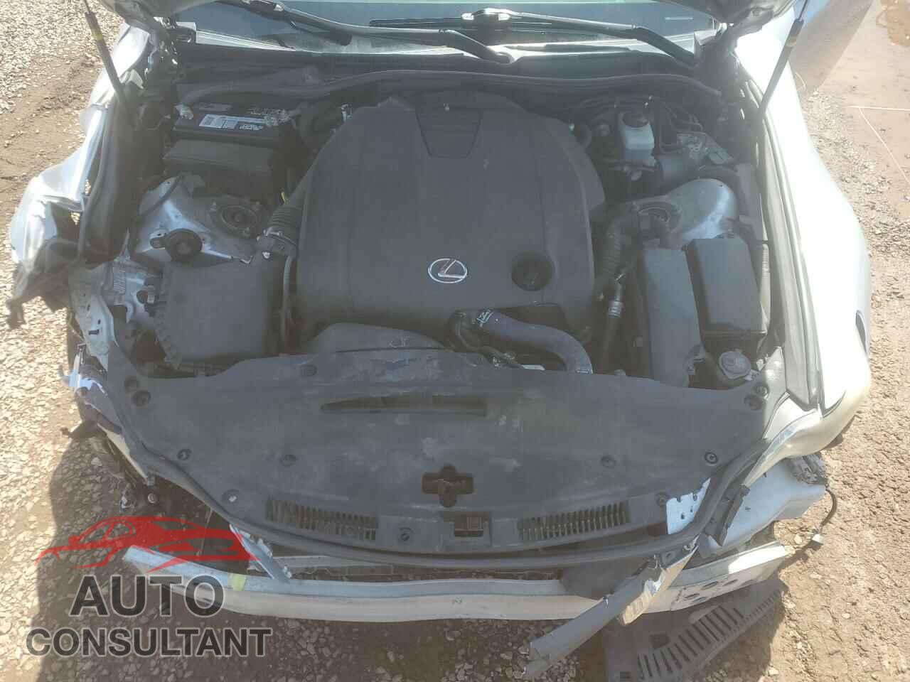 LEXUS IS 2014 - JTHCF1D26E5005225
