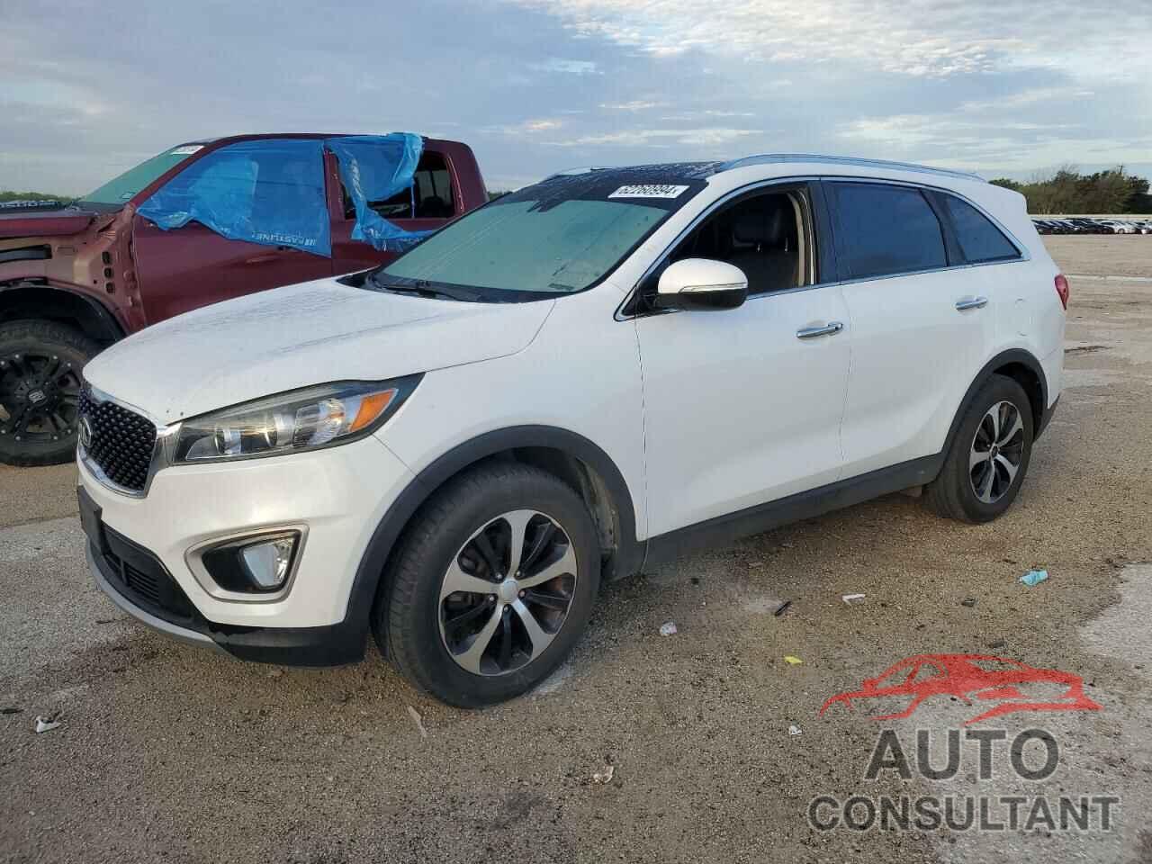 KIA SORENTO 2017 - 5XYPH4A52HG251021