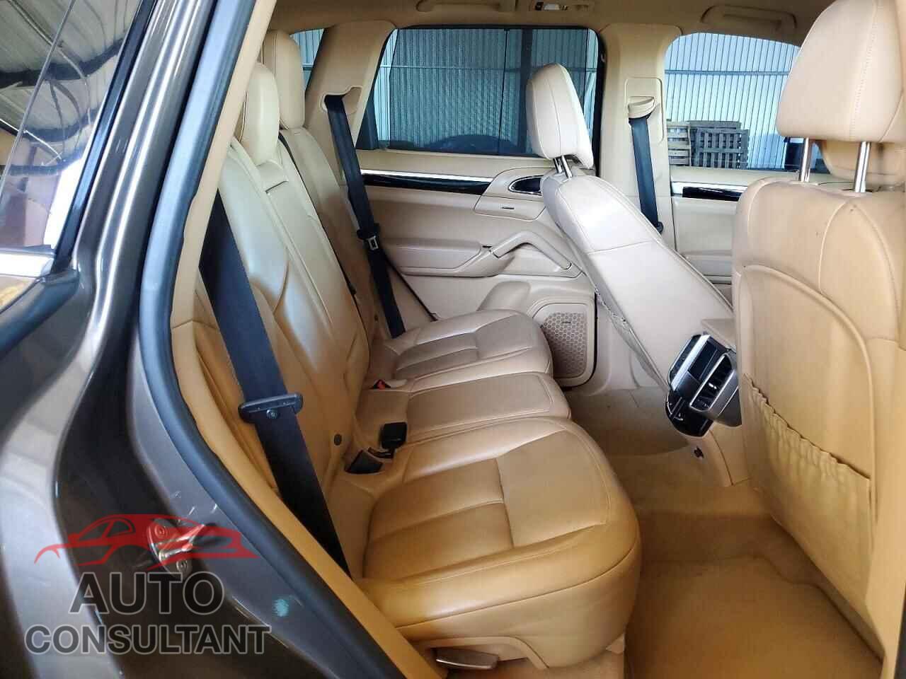 PORSCHE CAYENNE 2016 - WP1AE2A24GLA64261