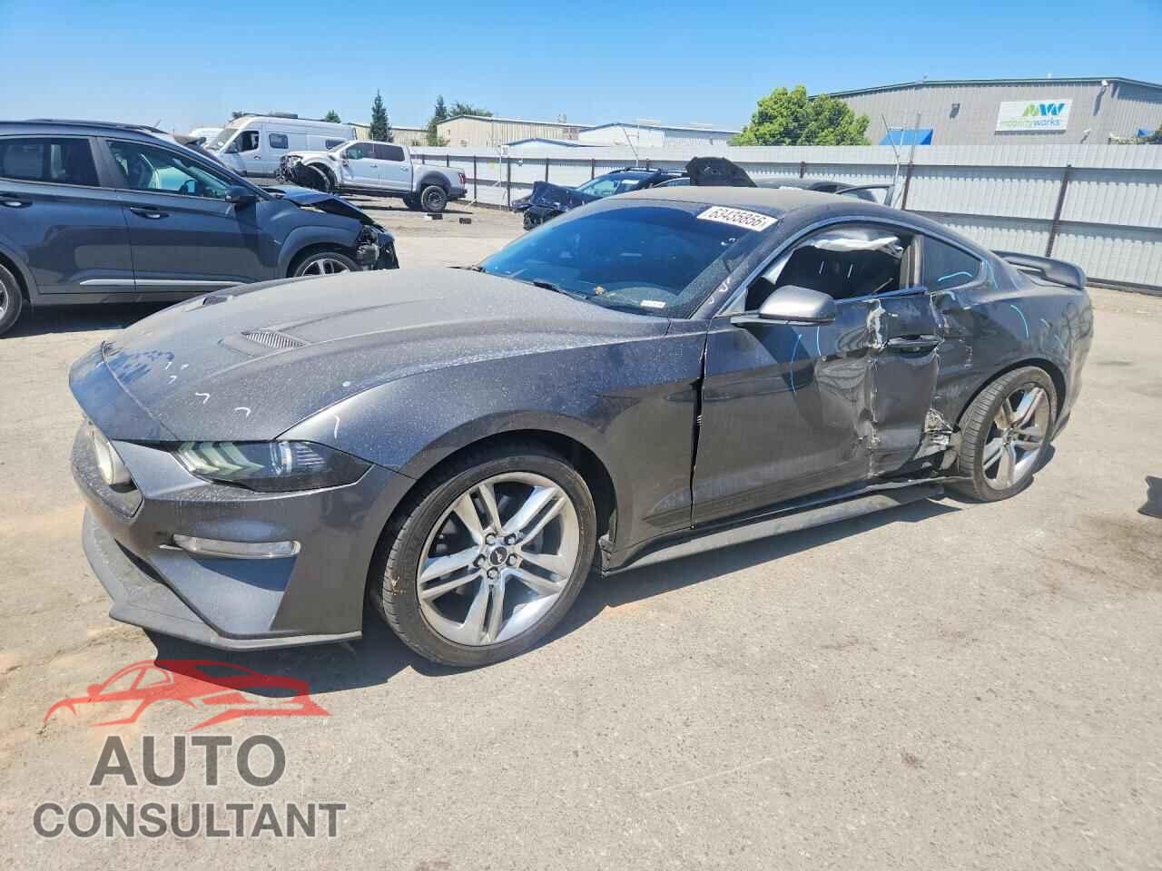 FORD MUSTANG 2018 - 1FA6P8TH4J5123719