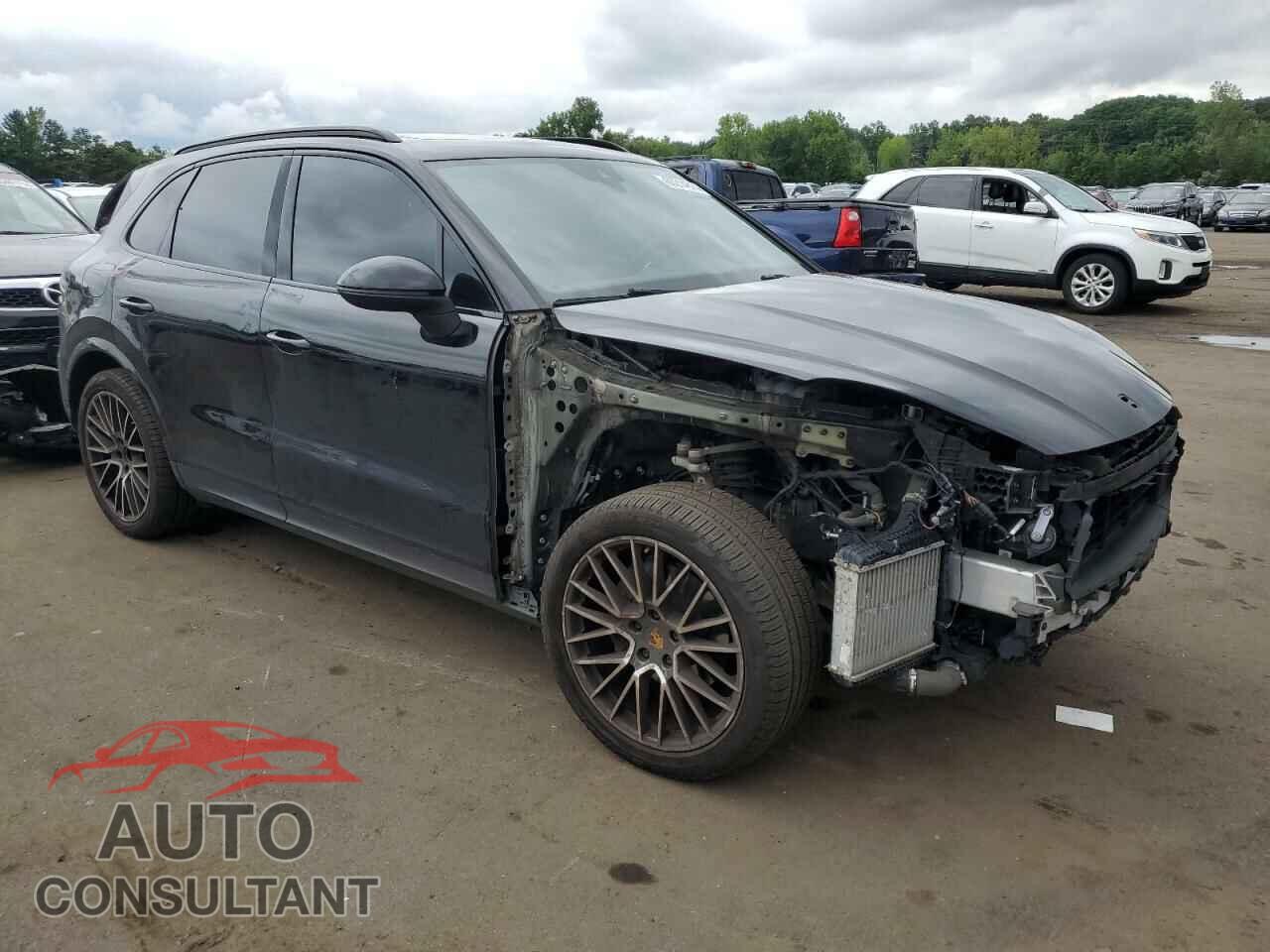PORSCHE CAYENNE 2019 - WP1AA2AY4KDA18819