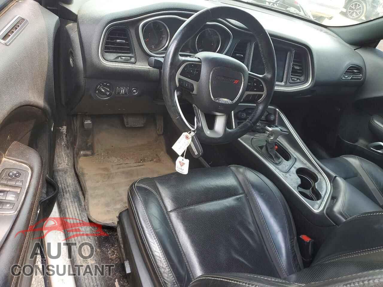 DODGE CHALLENGER 2018 - 2C3CDZAG8JH282522