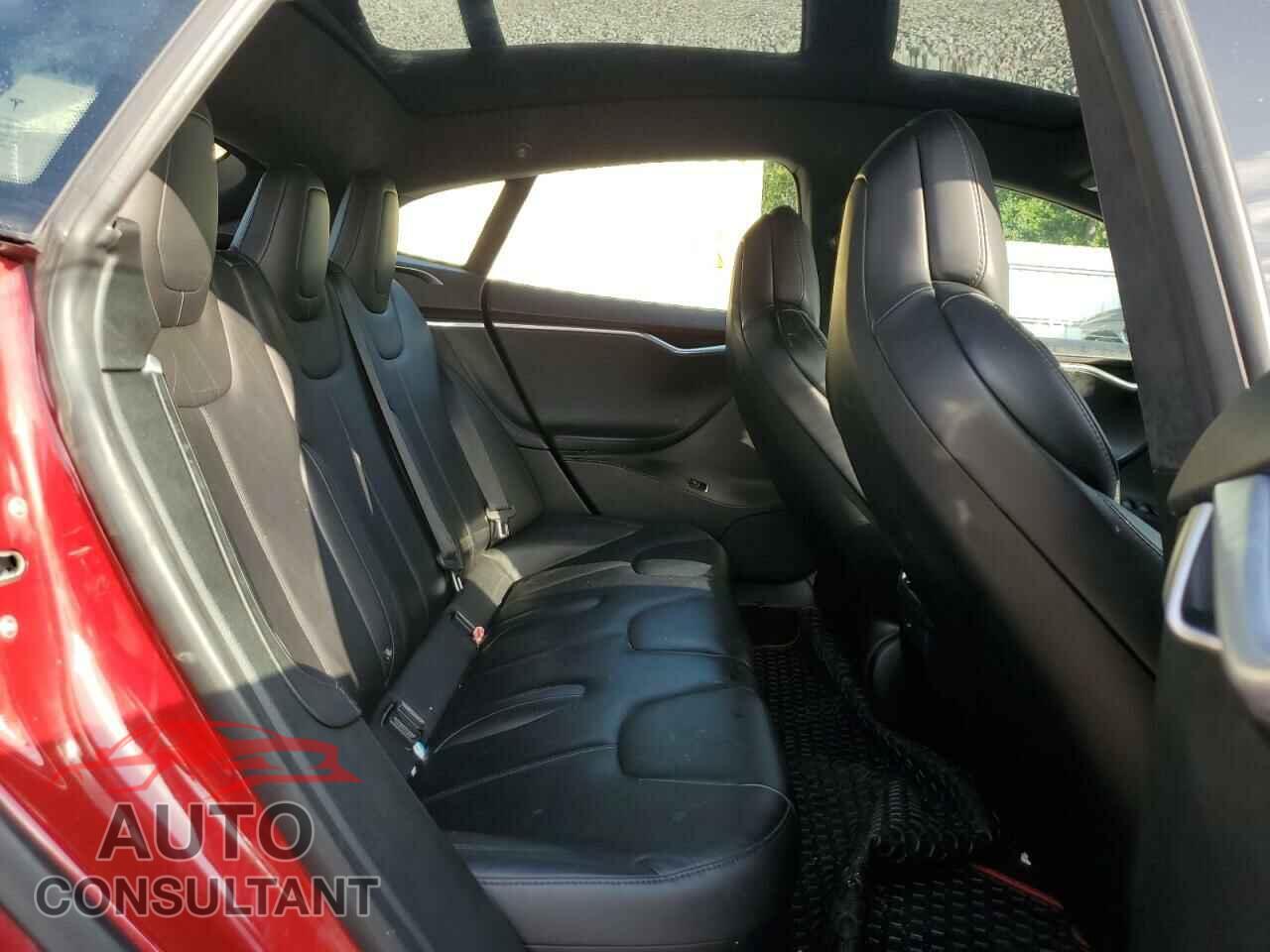 TESLA MODEL S 2017 - 5YJSA1E11HF210360