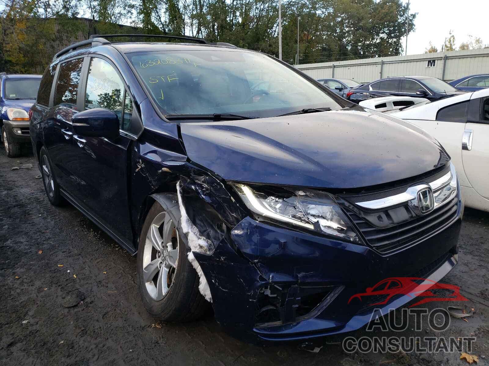 HONDA ODYSSEY 2018 - 5FNRL6H76JB024292