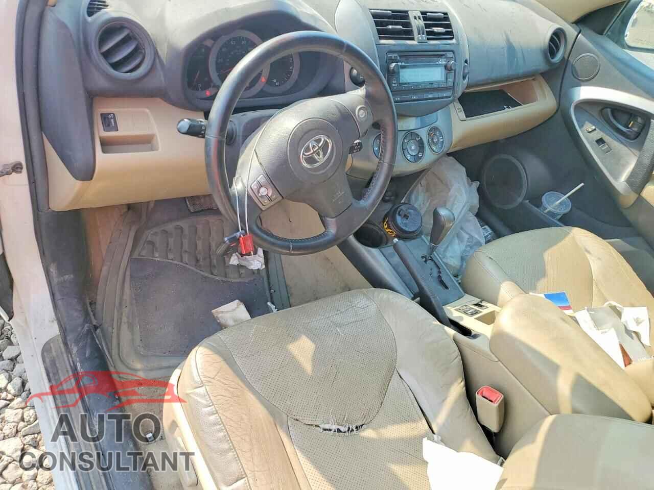 TOYOTA RAV4 2012 - 2T3DF4DV0CW183722