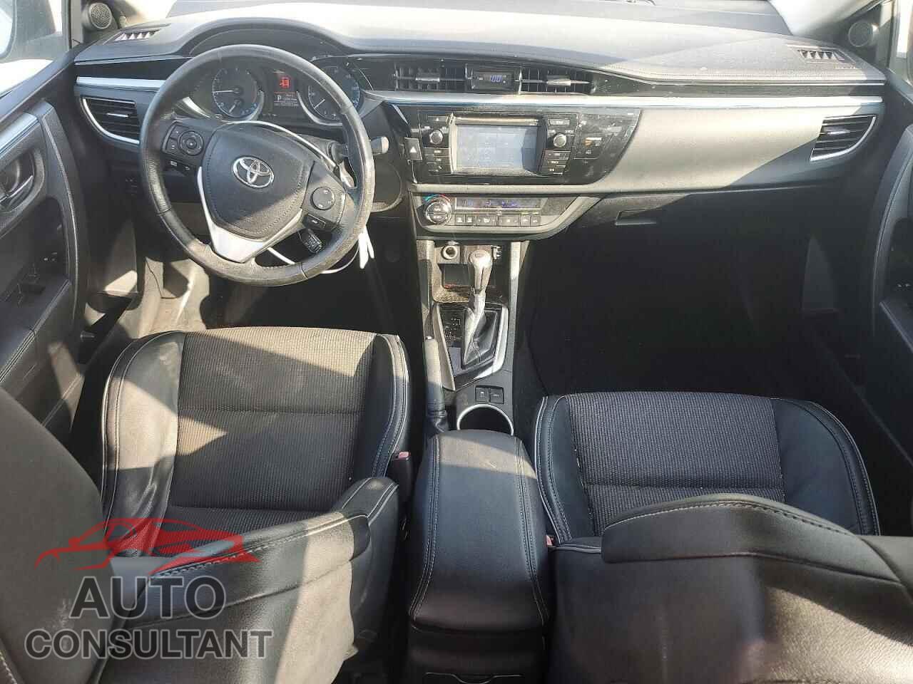 TOYOTA COROLLA 2015 - 5YFBURHE2FP294906