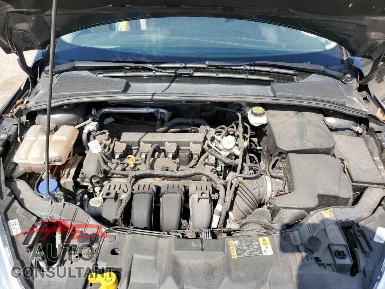 FORD FOCUS 2017 - 1FADP3F22HL303577