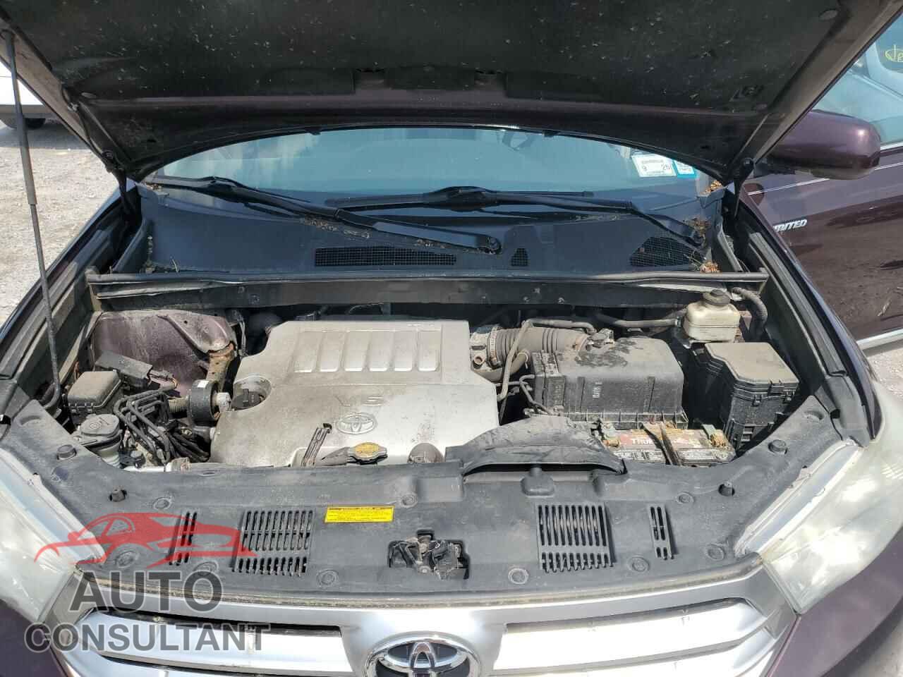 TOYOTA HIGHLANDER 2013 - 5TDYK3EH1DS106649