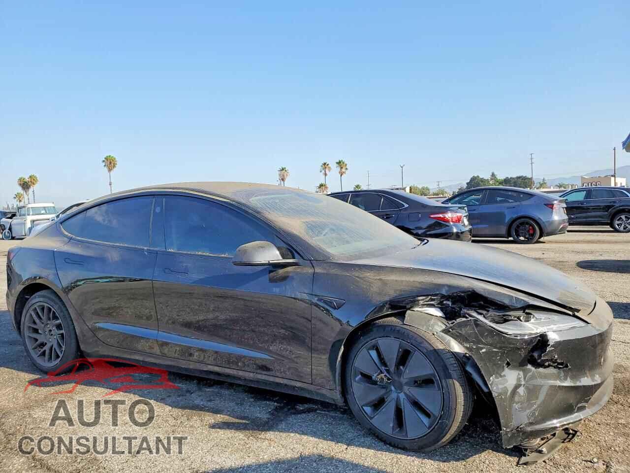 TESLA MODEL 3 2024 - 5YJ3E1EB9RF843739
