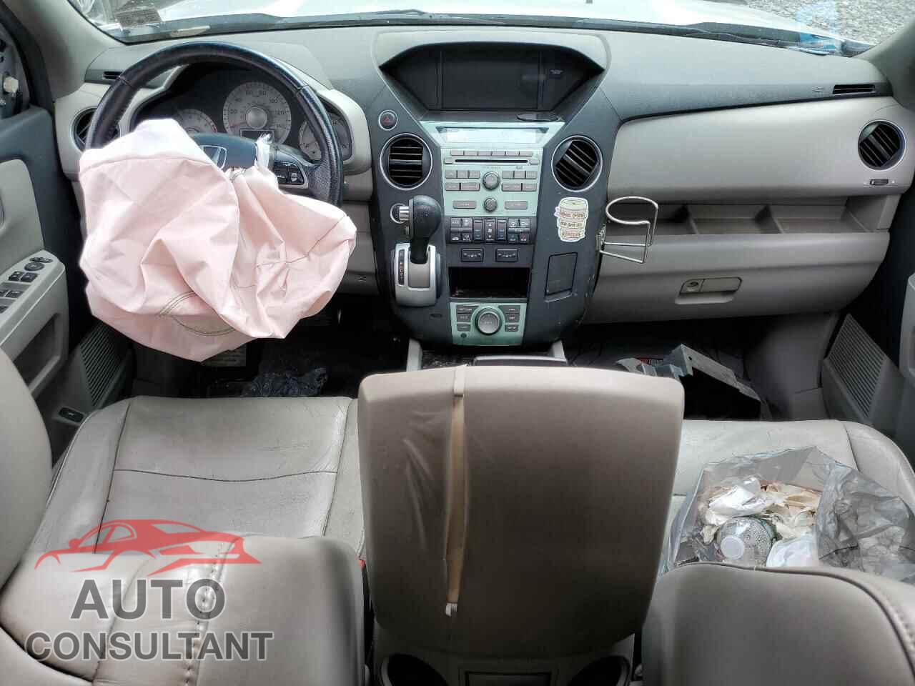 HONDA PILOT 2011 - 5FNYF4H78BB102905