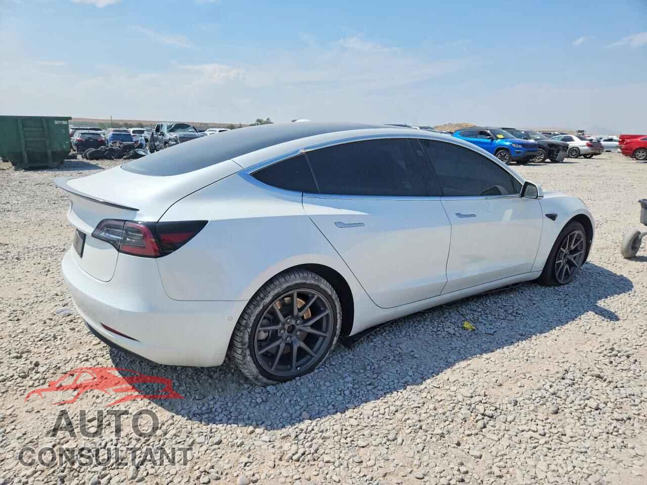 TESLA MODEL 3 2020 - 5YJ3E1EA0LF612713