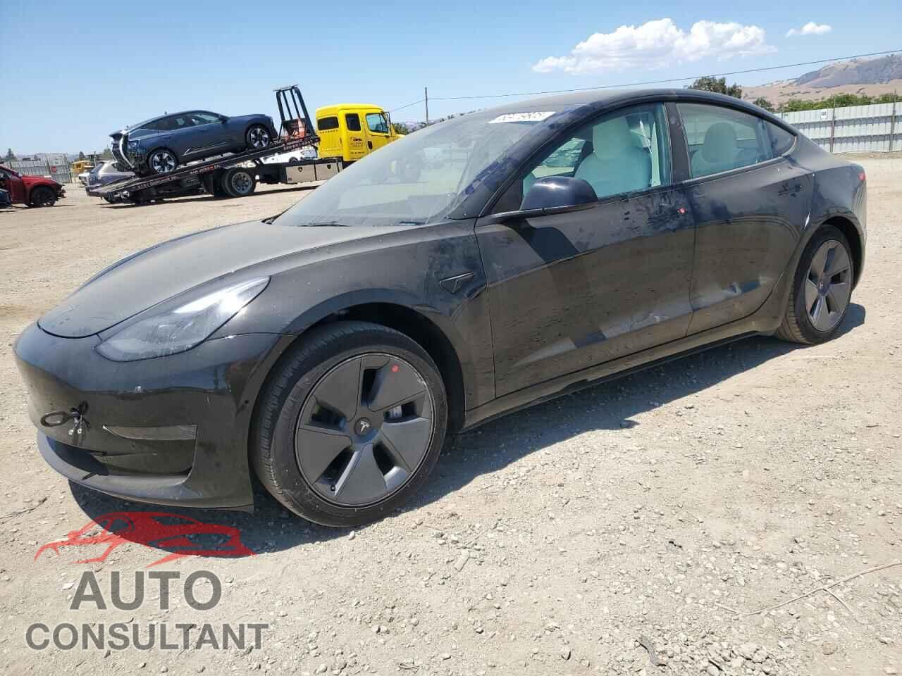 TESLA MODEL 3 2022 - 5YJ3E1EA8NF374323