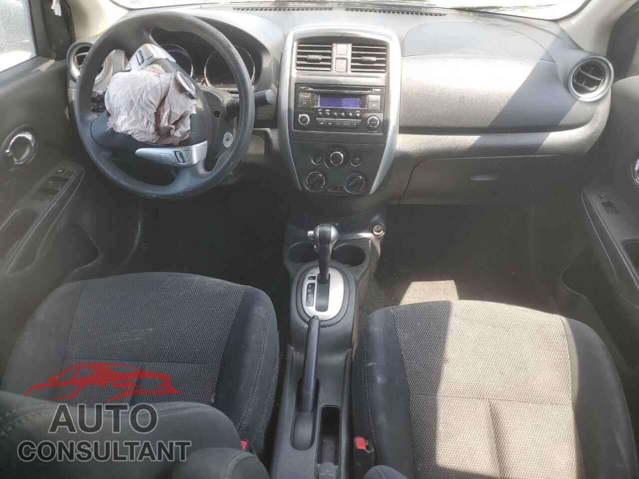 NISSAN VERSA 2017 - 3N1CN7AP1HL829342