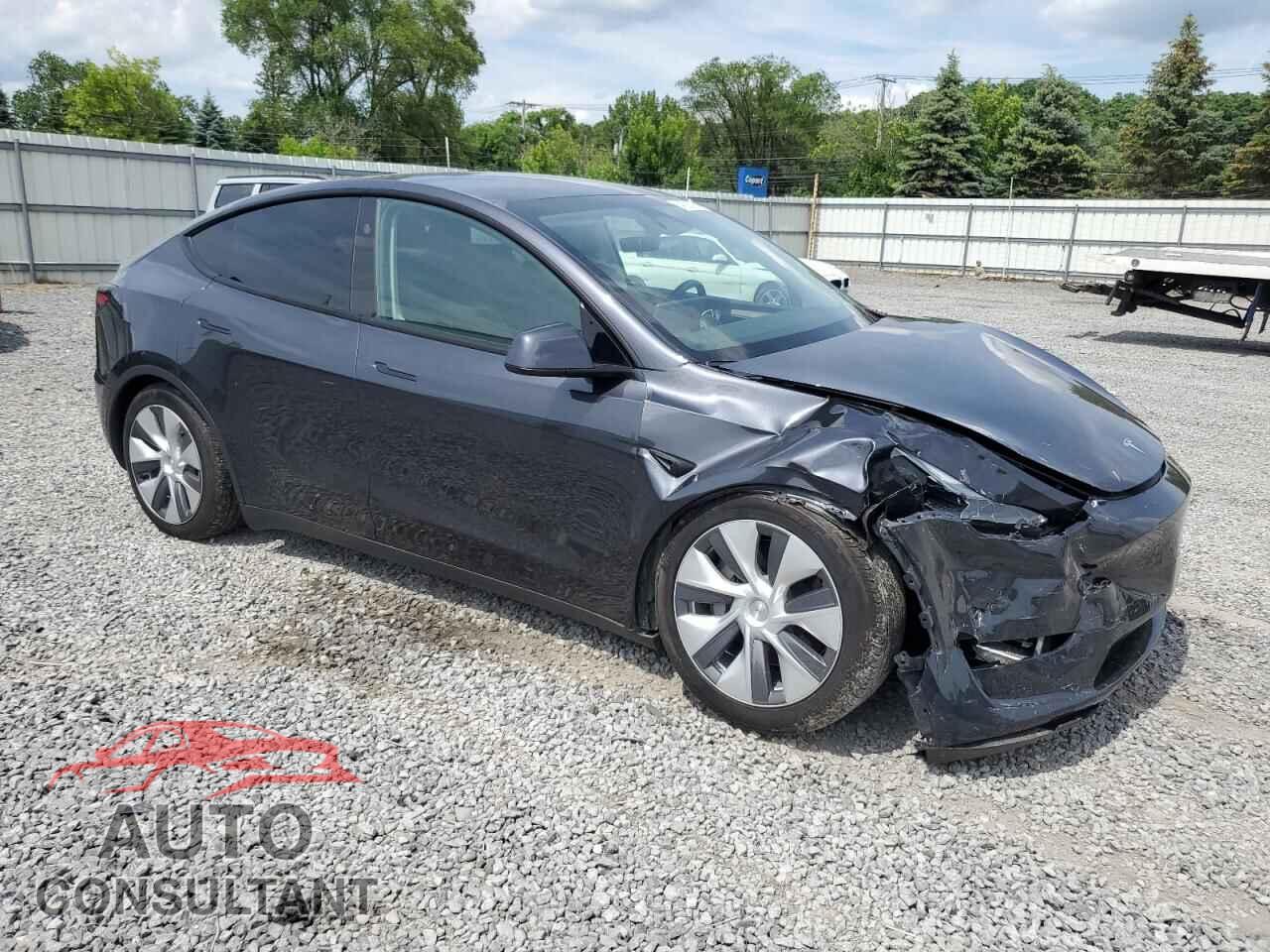 TESLA MODEL Y 2024 - 7SAYGDED7RF095482