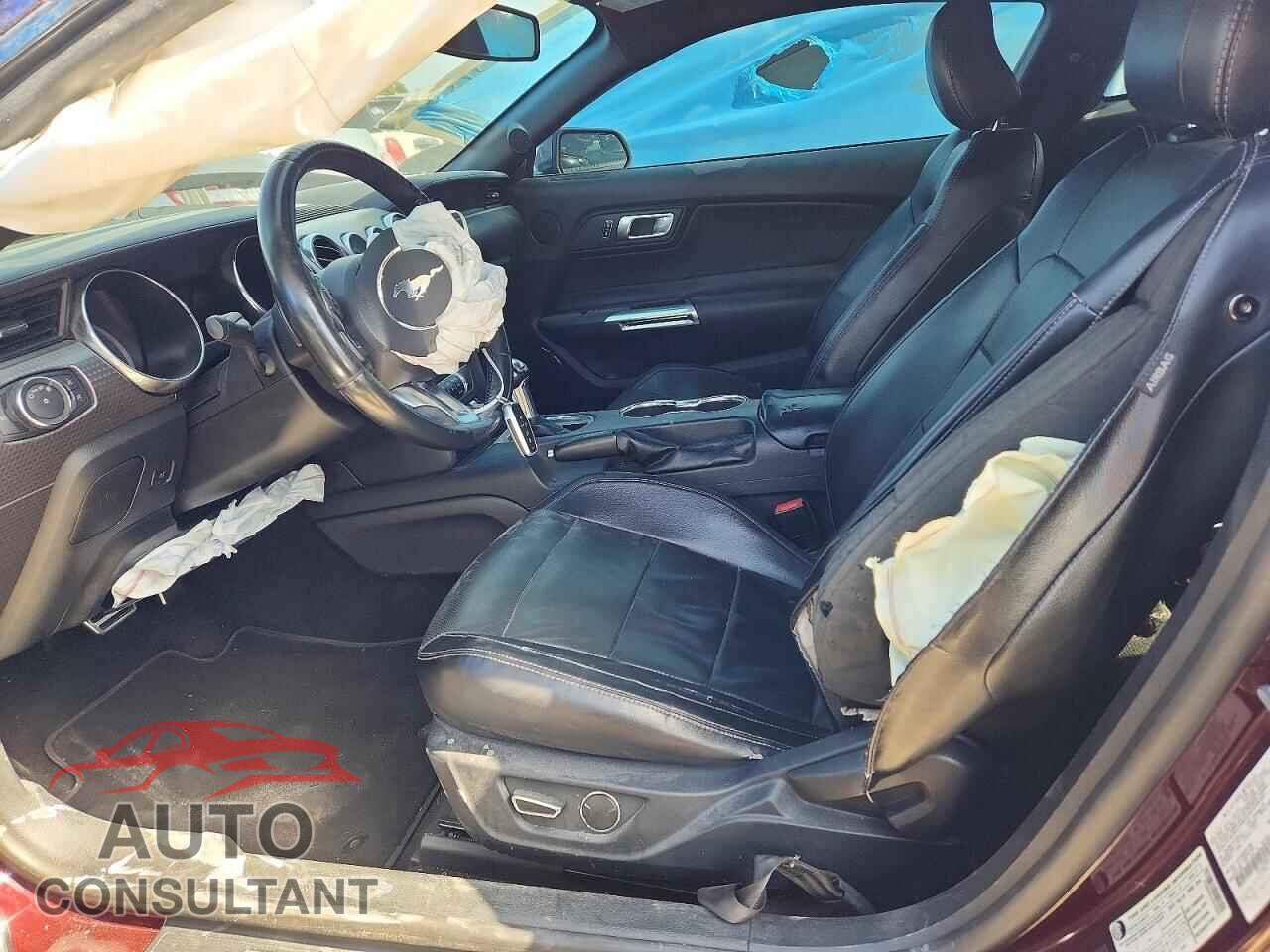 FORD MUSTANG 2018 - 1FA6P8CF3J5146357