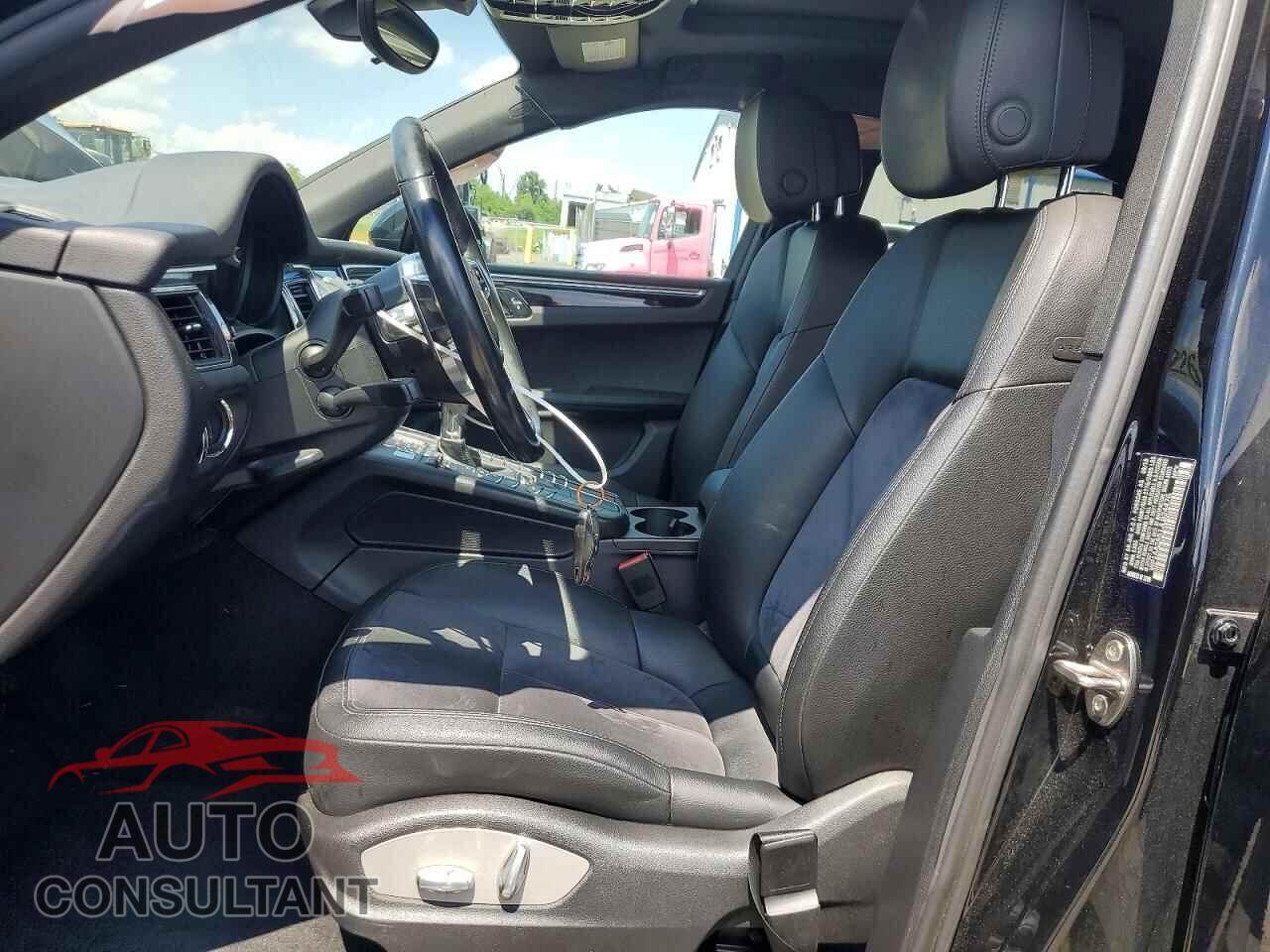 PORSCHE MACAN 2018 - WP1AA2A51JLB24476