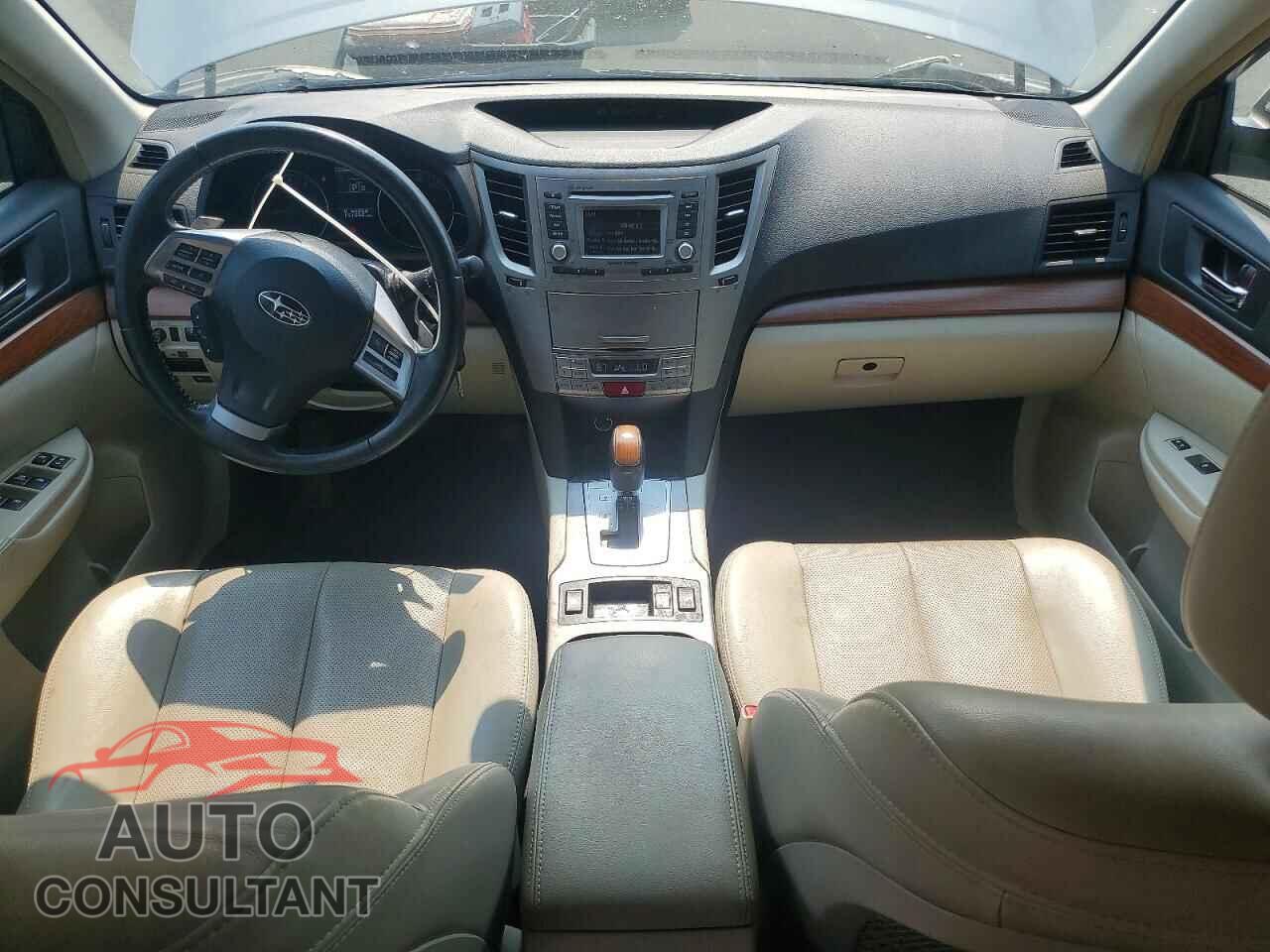 SUBARU OUTBACK 2014 - 4S4BRBLC5E3231798