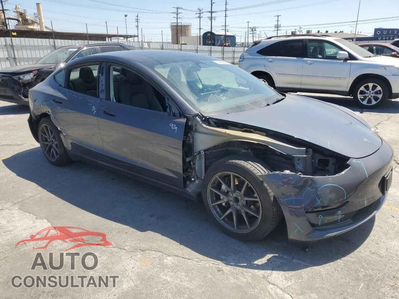 TESLA MODEL 3 2023 - 5YJ3E1EA0PF608568