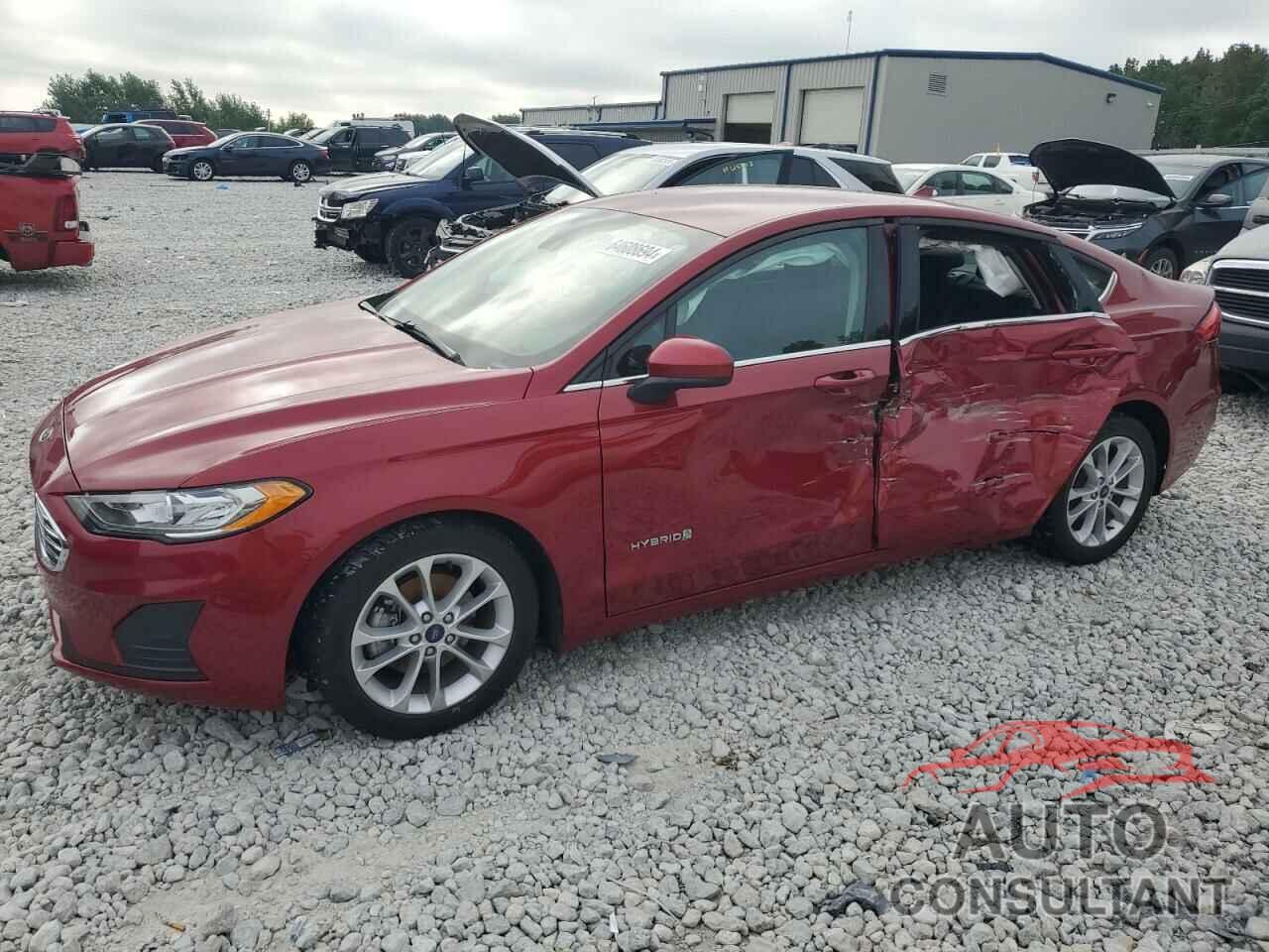 FORD FUSION 2019 - 3FA6P0LU0KR197569