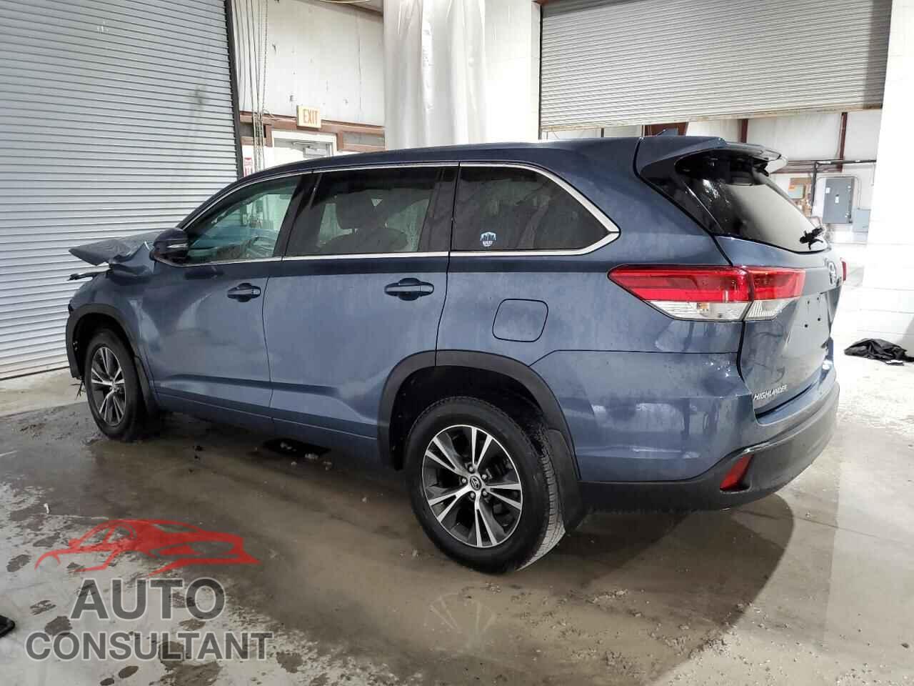 TOYOTA HIGHLANDER 2018 - 5TDBZRFH3JS484910