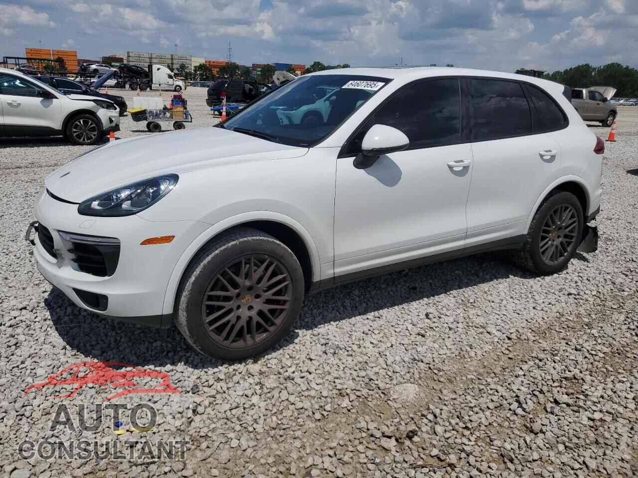 PORSCHE CAYENNE 2017 - WP1AA2A29HKA83455