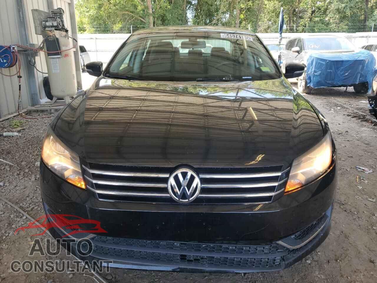 VOLKSWAGEN PASSAT 2015 - 1VWAS7A33FC018397