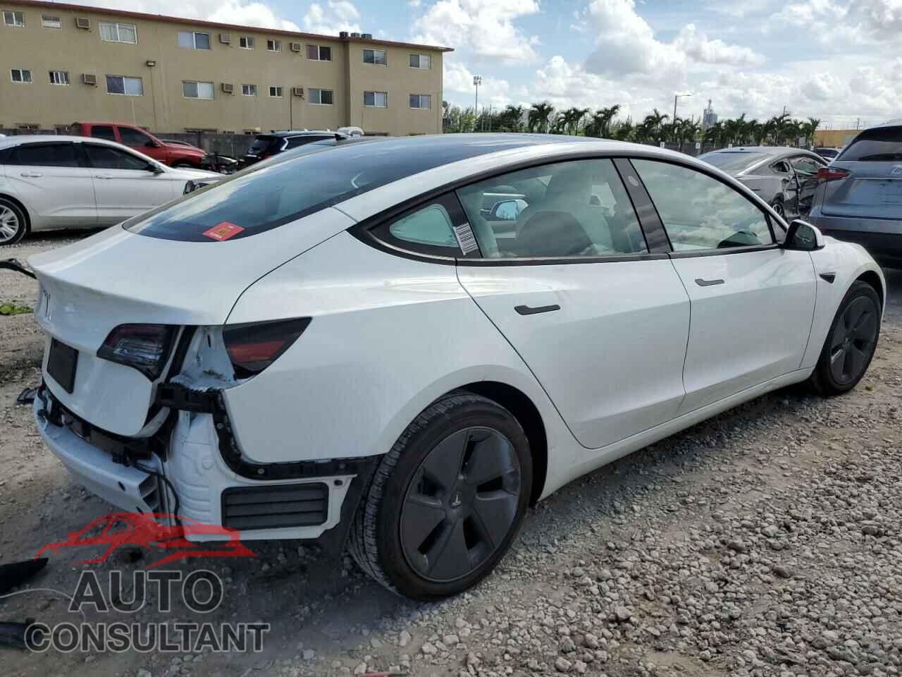 TESLA MODEL 3 2023 - 5YJ3E1EA0PF384251