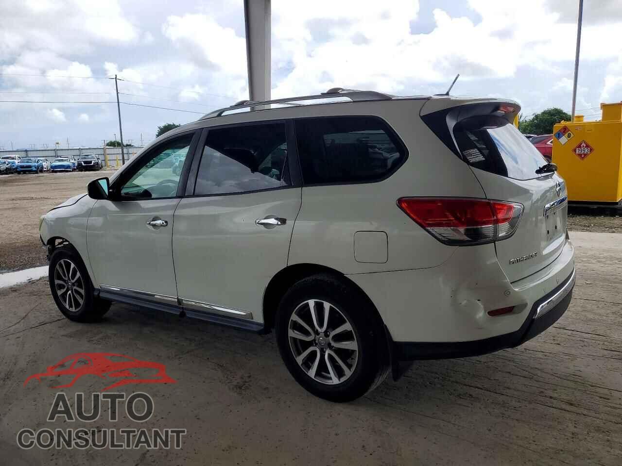 NISSAN PATHFINDER 2013 - 5N1AR2MN1DC657501
