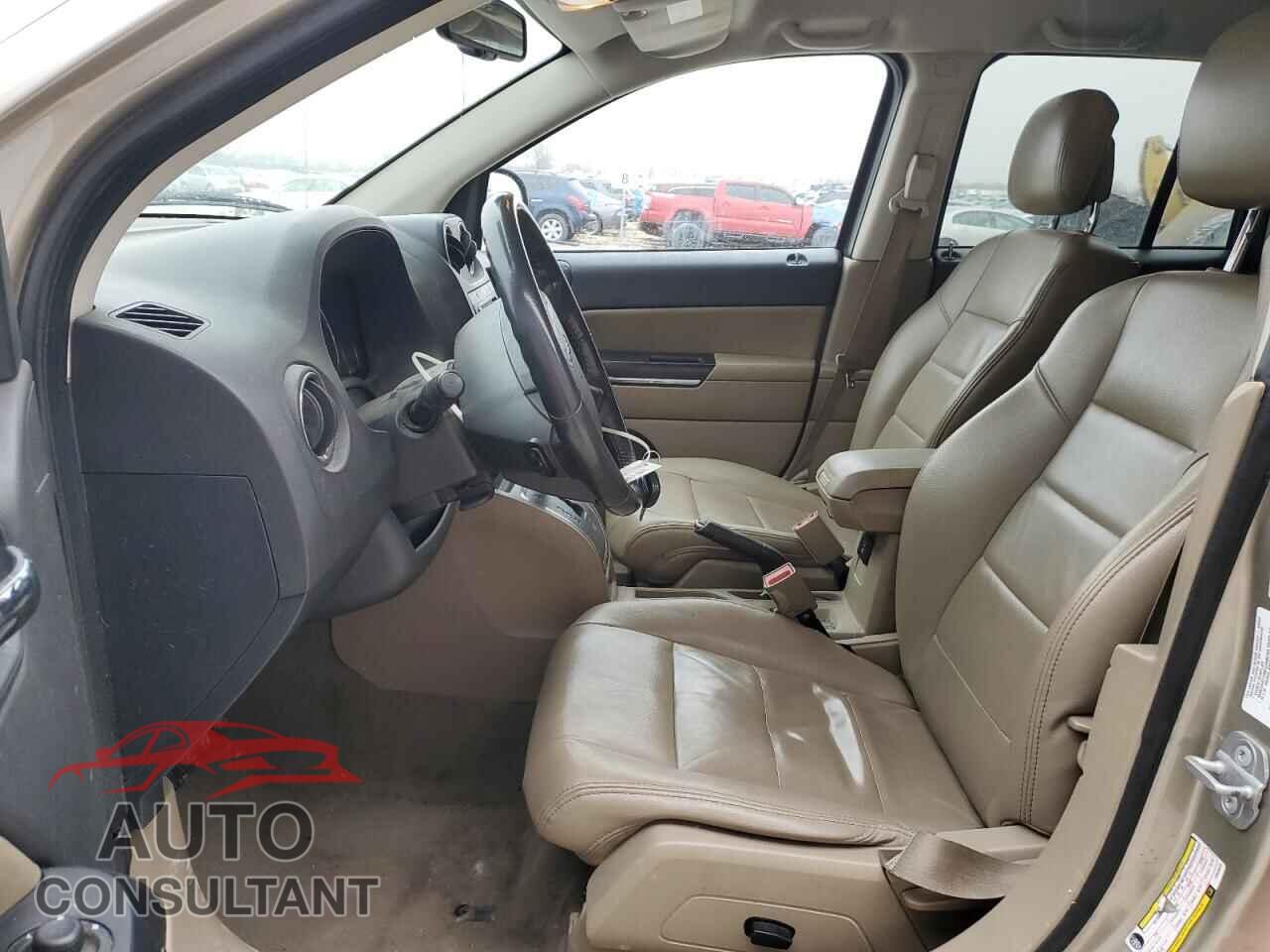 JEEP COMPASS 2010 - 1J4NF5FB4AD536545